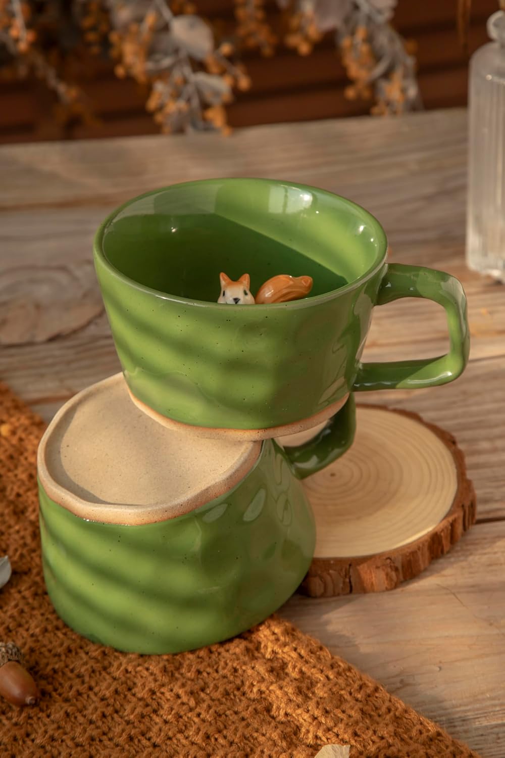 DIHOclub Farmhouse Ceramic Coffee Mug with Squirrel Figurine – Rustic Stoneware Cup, Matte Finish, Ideal for Breakfast & Home Decor (Green Squirrel)