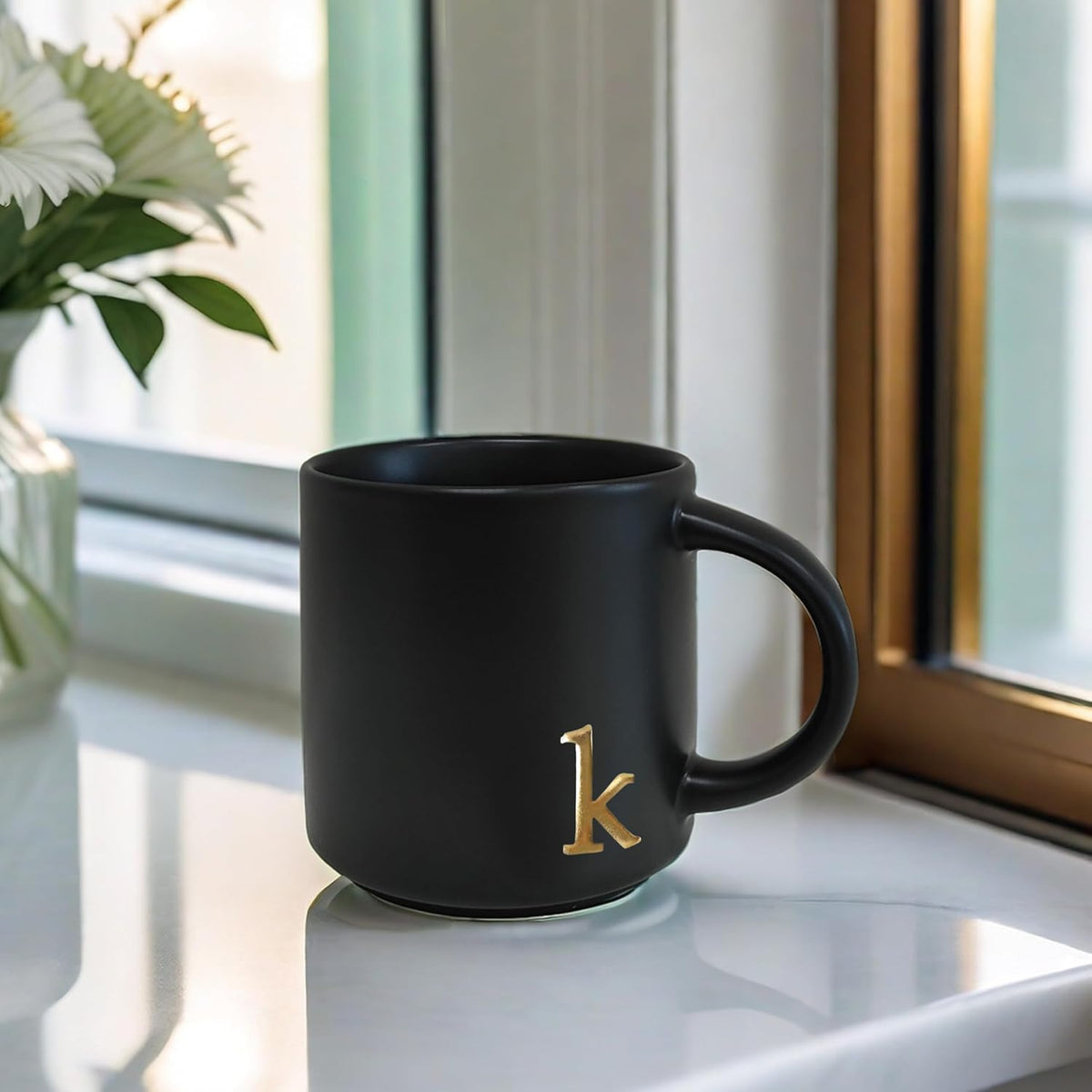 COLLECTIVE HOME Black Ceramic Coffee Mug, 15 oz Golden Monogram Tea Cup (k)