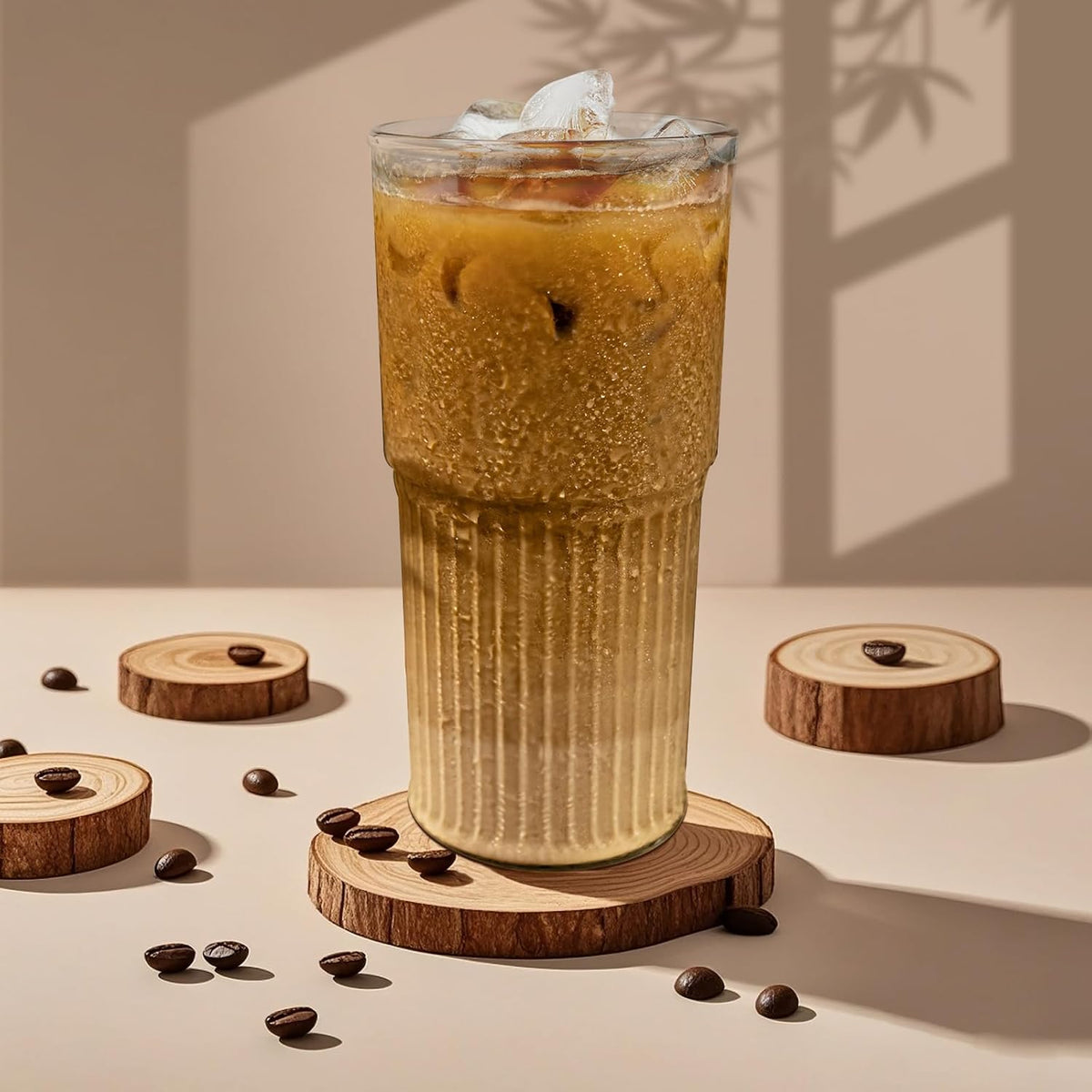 Luiaiog 20 oz Glass Cups with Lids and Straws Set of 2, Ribbed Glass Coffee Cups for Iced Coffee, Matcha, Cold Brew, Smoothie, Boba, Reusable Clear Glass Tumbler with Cleaning Brush